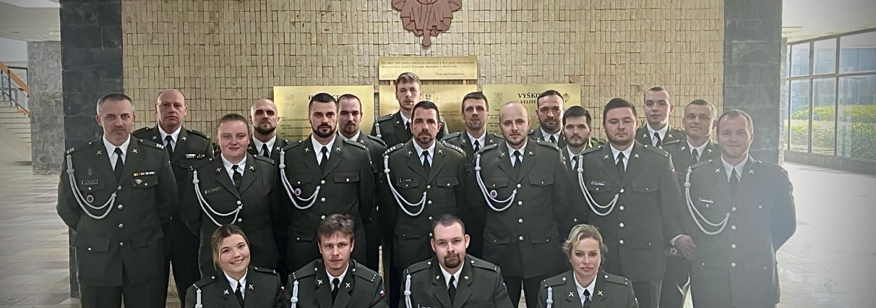Úspěšné ukončení poddůstojnického kurzu