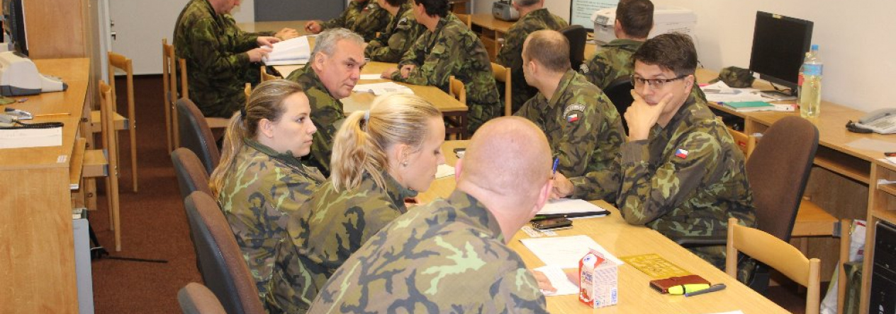 prislusnici_agentury_logistiky_pri_stabnim_nacviku_2.jpg