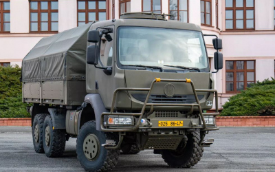 tatra810.jpg