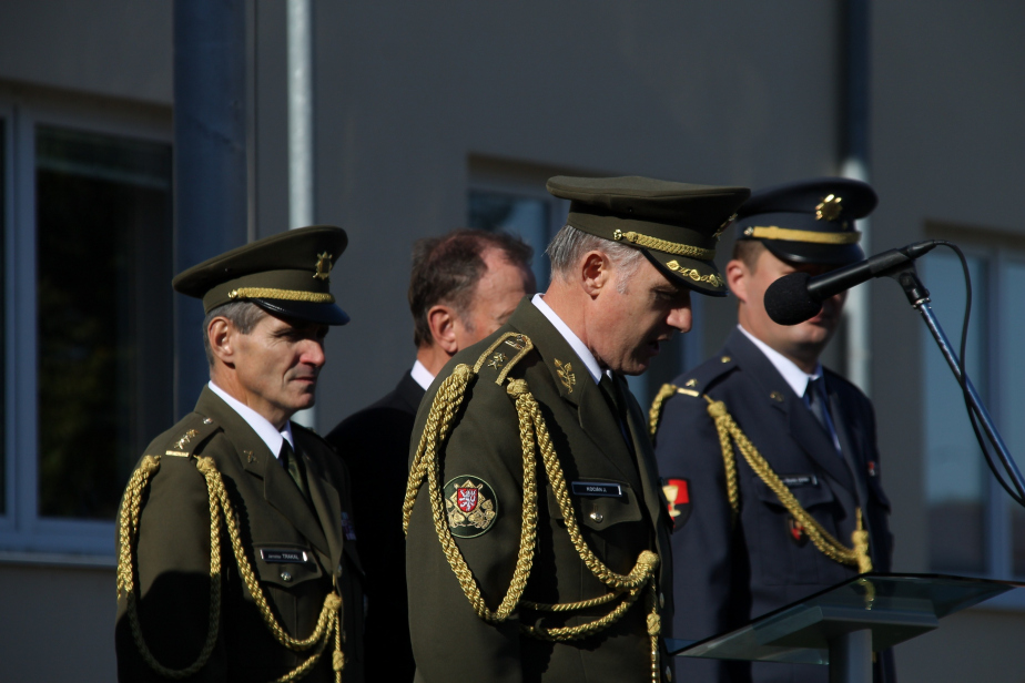 projev_generalporucika_kociana_na_slavnostnim_nastupu.jpg