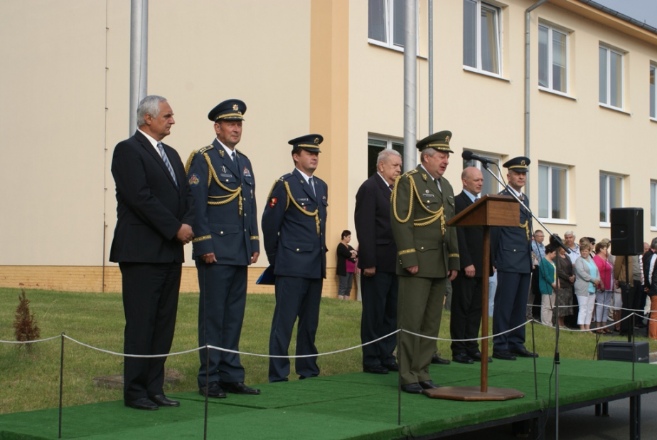 slavnostni_nastup_ke_dni_ozbrojenych_sil_cr_2.jpg