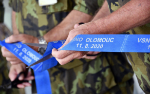 03_otevreni_nove_vydejny_soucastek_v_olomouc.jpg