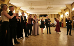 bal14.jpg