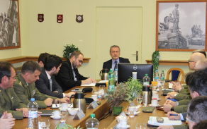 debata_s_hlavnimi_funkcionari_alog.jpg