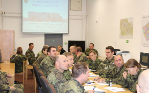 prislusnici_agentury_logistiky_pri_zahajeni_stabniho_nacviku.jpg